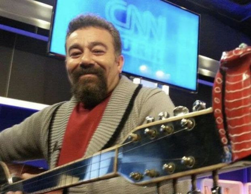 'Elvan Dalton' ismiyle tanınan ünlü şarkıcı Elvan Yılmaz son yolcuğuna uğurlandı - Resim : 1