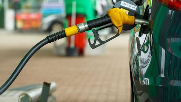 Motorinde beklenen indirim pompaya yansıdı: Güncel fiyatlar belli oldu - Resim : 1