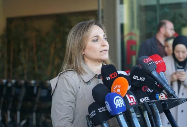 Sırrı Süreyya Önder'in durumu kritik! Ameliyatı 12 saat sürdü... Yeni açıklama geldi - Resim : 3