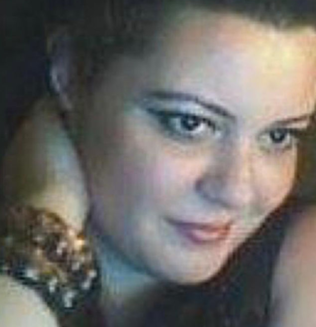 Simge Sağın'ın ablası hayatını kaybetti! Henüz 45 yaşındaydı... - Resim : 1