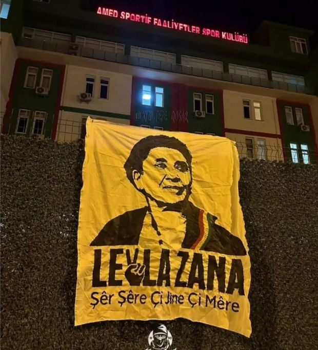 Leyla Zana’ya küfürlü tezahürata tepki yağdı: “Asıl suç susan yöneticilerde” - Resim : 2