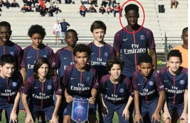 Galatasaray'ın yeni yıldızından itiraf! Mbappe görünce şok oldu - Resim : 2