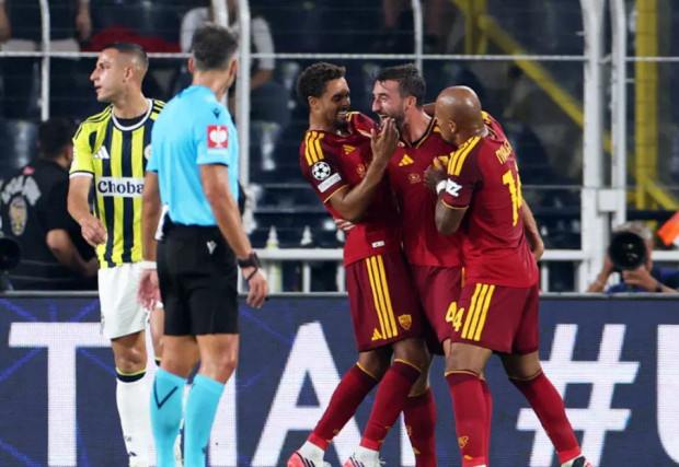 Fenerbahçe, Şampiyonlar Ligi'ne Roma beraberliğiyle başladı - Resim : 4