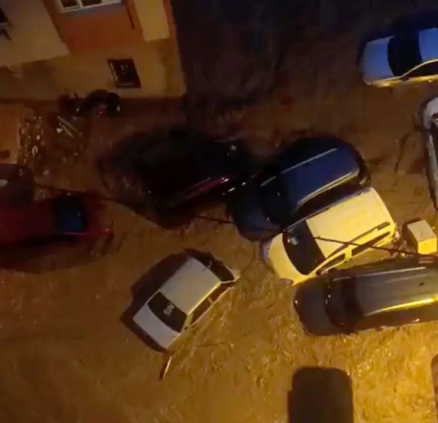 Sağanak hafifledi, heyelan riskine dikkat! - Resim : 2