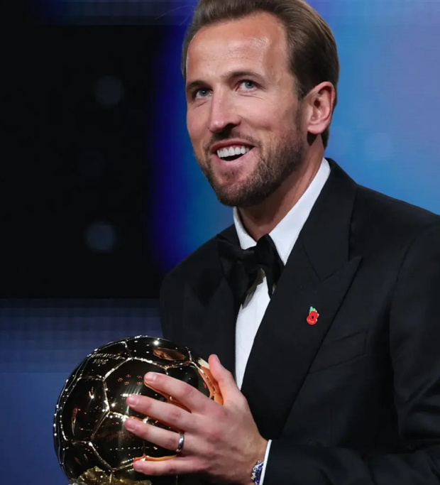 25 yıl sonra bir ilk! Ballon d'Or'un sahibi belli oldu - Resim : 1