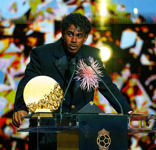 25 yıl sonra bir ilk! Ballon d'Or'un sahibi belli oldu - Resim : 3