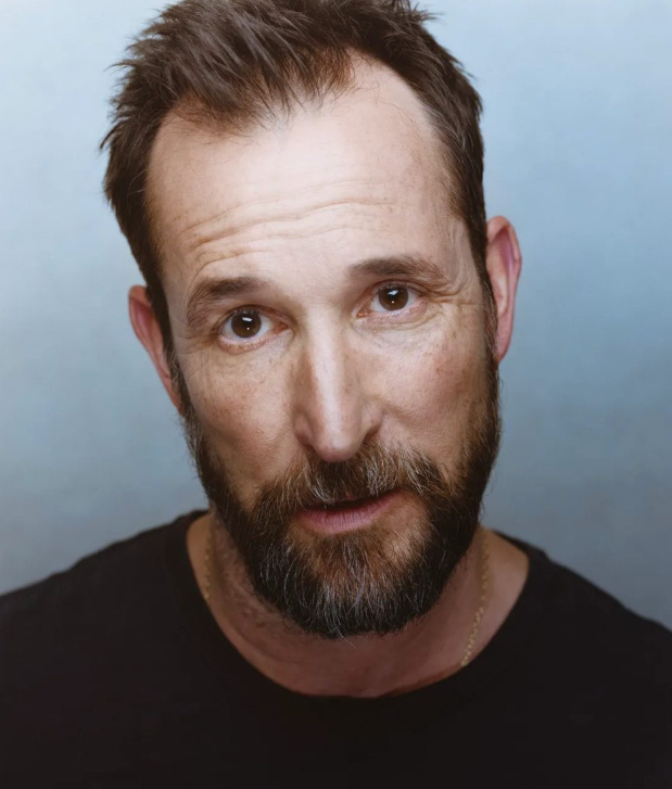The Pitt'in yıldızı Noah Wyle ''Yaşayan En Seksi Erkek'' se&ccedil;ildi - Resim : 2