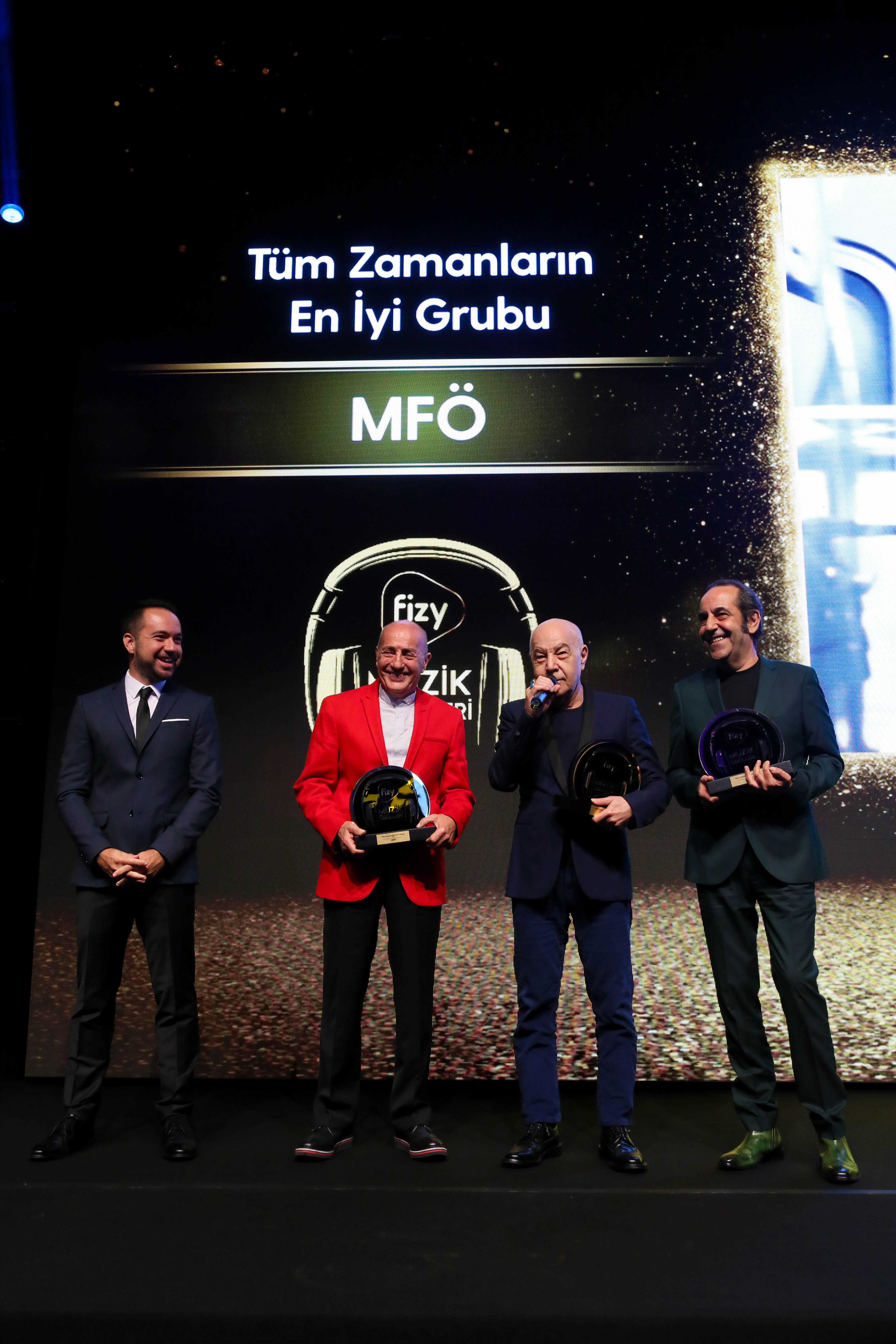 'Fizy Müzik Ödülleri' ne MFÖ damga vurdu! - Resim: 2